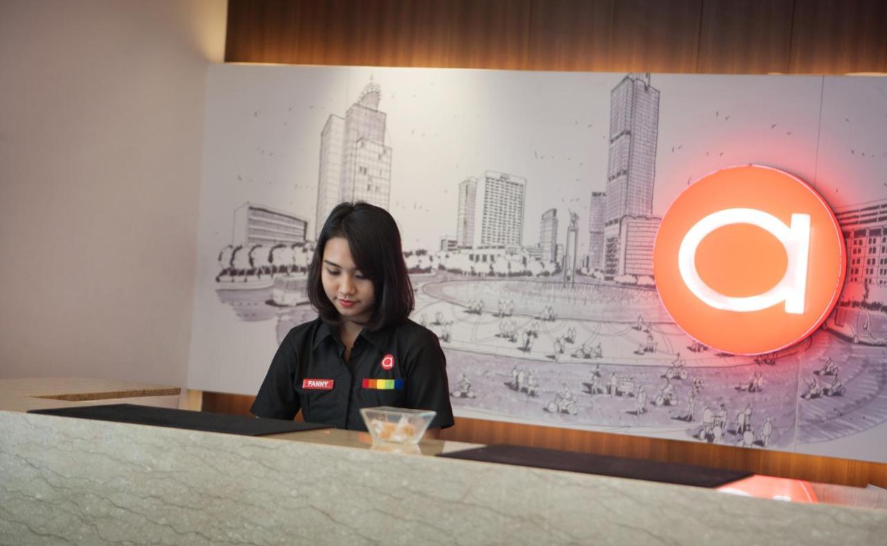 Amaris Hotel Satrio Kuningan - Giacarta Esterno foto